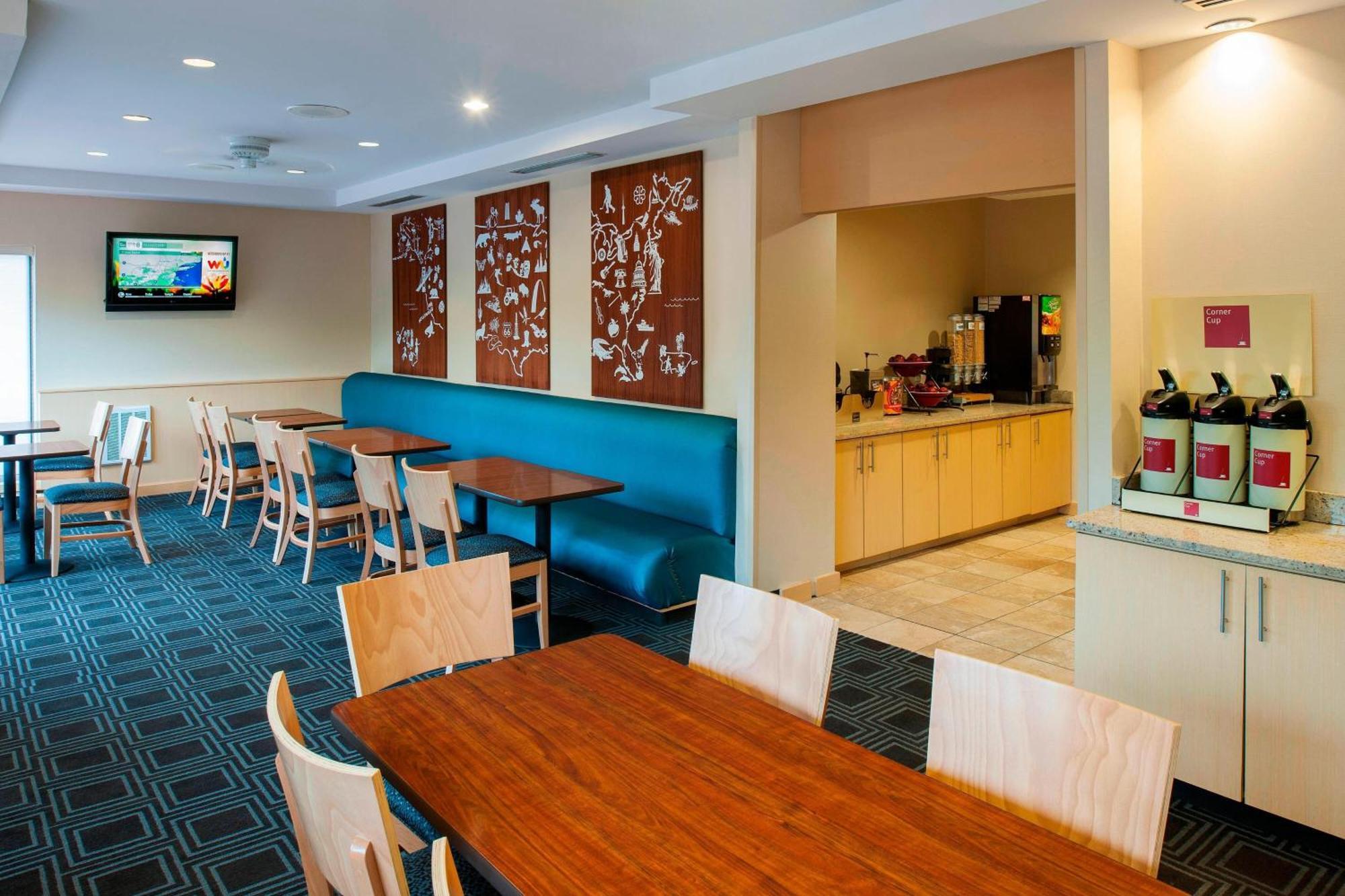 Towneplace Suites By Marriott Bethlehem Easton/Lehigh Valley Hollo Extérieur photo